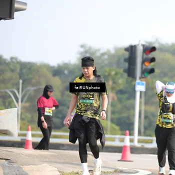 Runner Photo 6617256