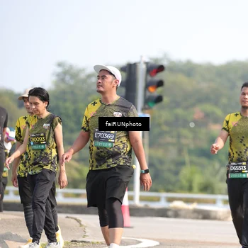 Runner Photo 6617257