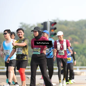 Runner Photo 6617270