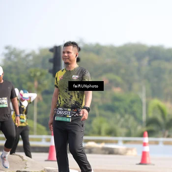 Runner Photo 6617271