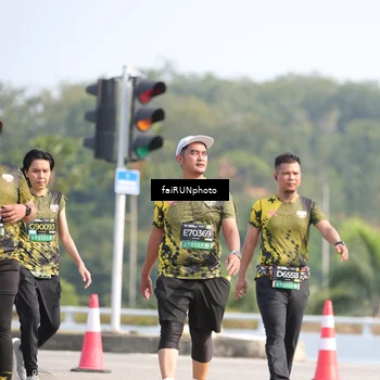 Runner Photo 6617272