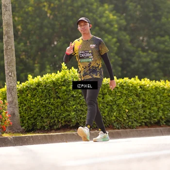 Runner Photo 6617286