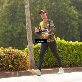 Runner Photo 6617299