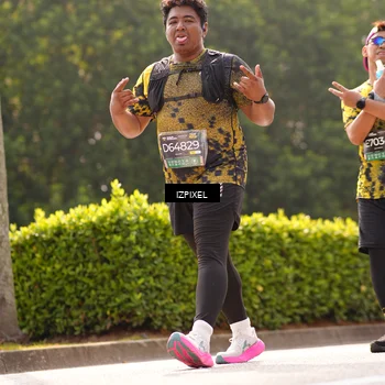 Runner Photo 6617314