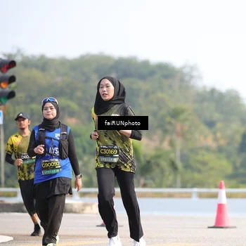 Runner Photo 6617365