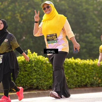 Runner Photo 6617373