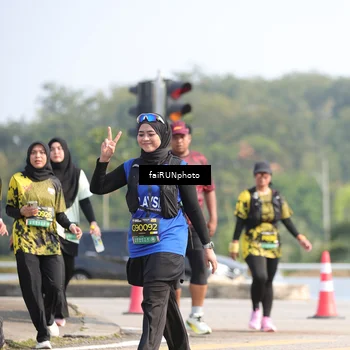 Runner Photo 6617404