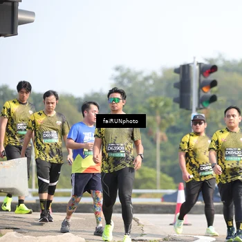 Runner Photo 6617479