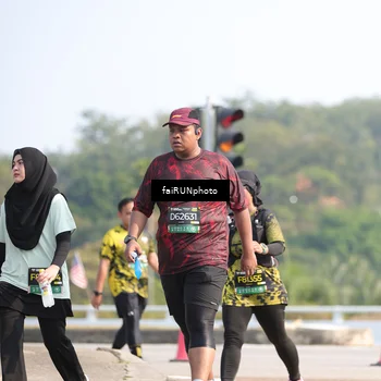 Runner Photo 6617516