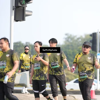 Runner Photo 6617517