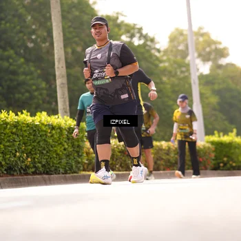 Runner Photo 6617577