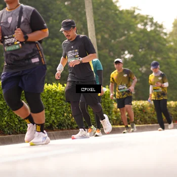 Runner Photo 6617602