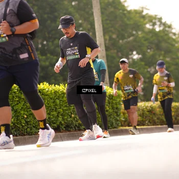 Runner Photo 6617604