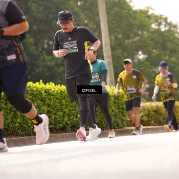 Runner Photo 6617614