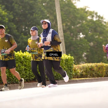 Runner Photo 6617647