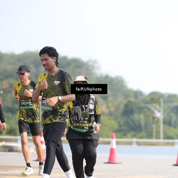 Runner Photo 6617730