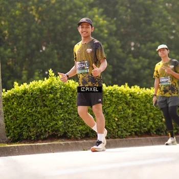 Runner Photo 6617766