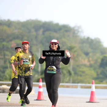 Runner Photo 6617806