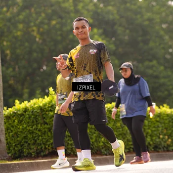 Runner Photo 6617860