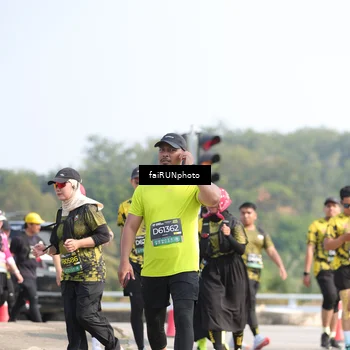 Runner Photo 6617865