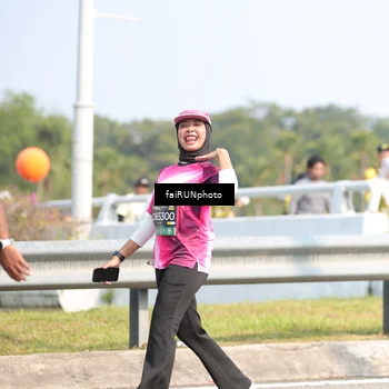 Runner Photo 6617866