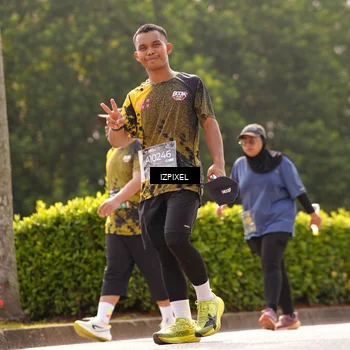 Runner Photo 6617871