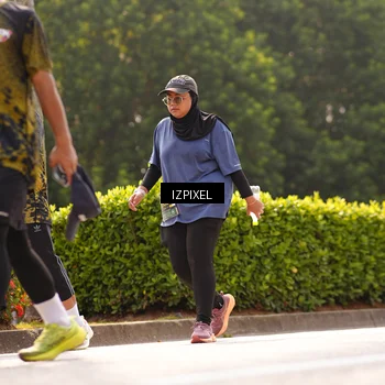 Runner Photo 6617898