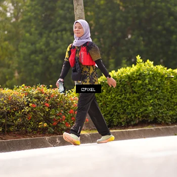 Runner Photo 6617910