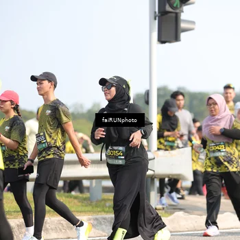 Runner Photo 6617928