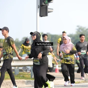 Runner Photo 6617946