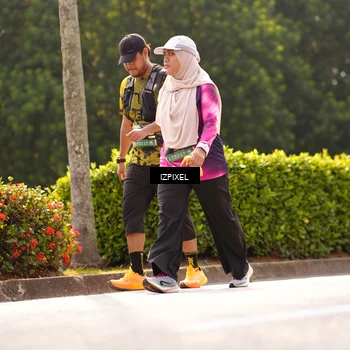Runner Photo 6618063