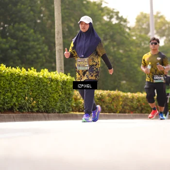 Runner Photo 6618070