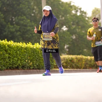 Runner Photo 6618079