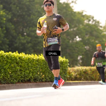 Runner Photo 6618119