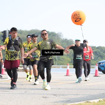 Runner Photo 6618132