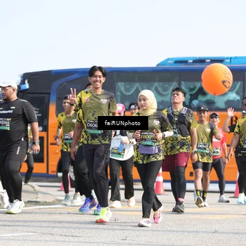 Runner Photo 6618141
