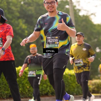 Runner Photo 6618178