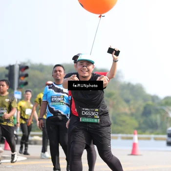 Runner Photo 6618202