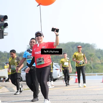 Runner Photo 6618265