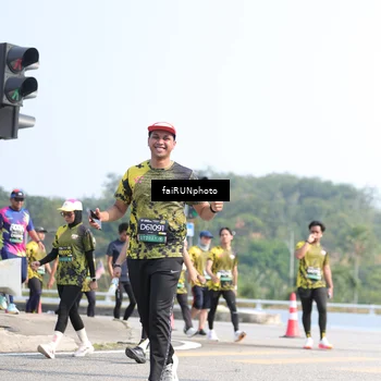 Runner Photo 6618266