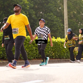 Runner Photo 6618276
