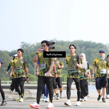 Runner Photo 6618309