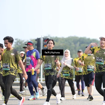Runner Photo 6618347