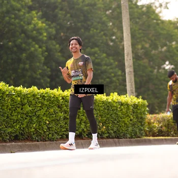 Runner Photo 6618358