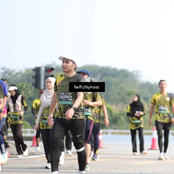 Runner Photo 6618364