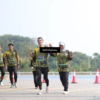 Runner Photo 6618416