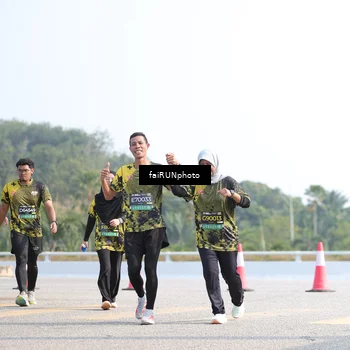 Runner Photo 6618417