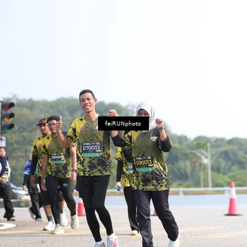 Runner Photo 6618450