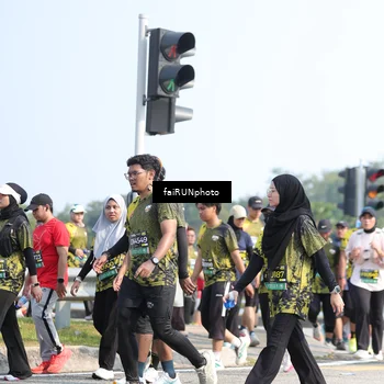 Runner Photo 6618498