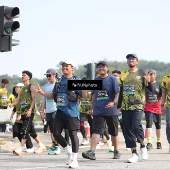 Runner Photo 6618567
